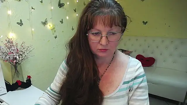 VanessaHotts webcam