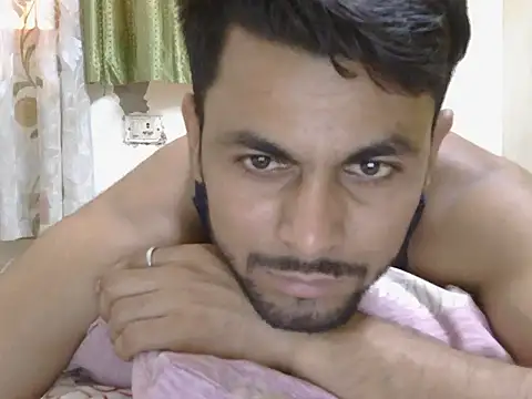 Stubborndesiboy webcam