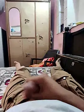 boobsloverjatt (Ask my age) - M new here please show some love support