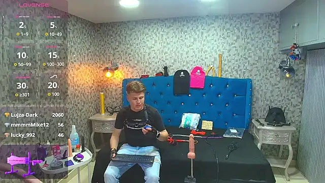 Justiin_and_brianna_BDSM webcam