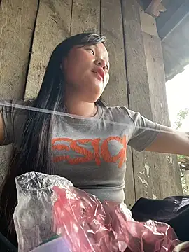 Lyly_damdang