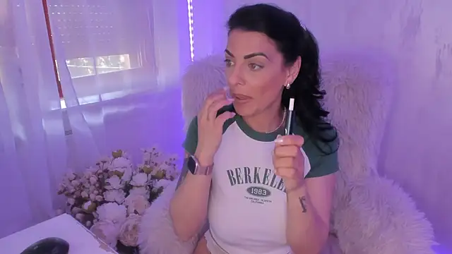 ElisaBaxter live sex cam