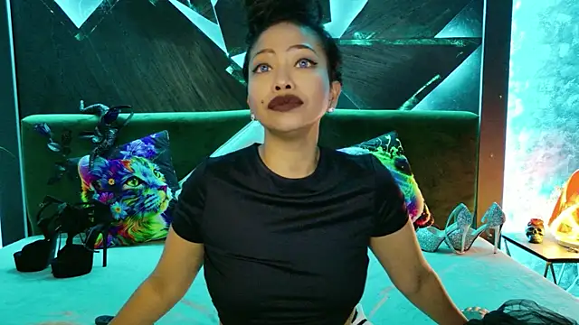 elyaquinn (F milf) - Make Elya Wet!