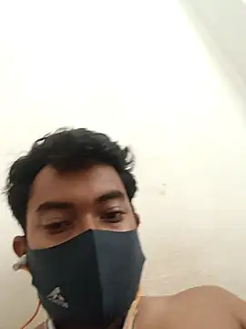 HotDesiboy122 webcam