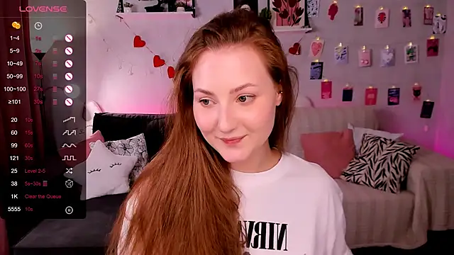 velvet_cherry_ webcam