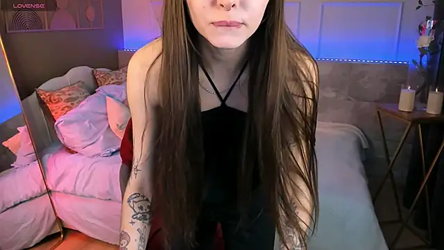 ChloeSunny webcam