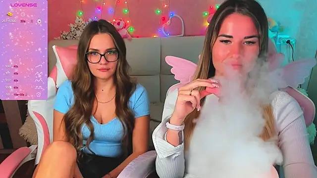 hotty_girls_here webcam