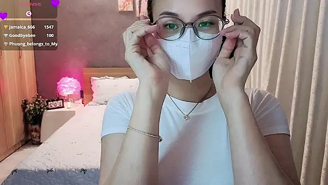 JENNIE-16 webcam