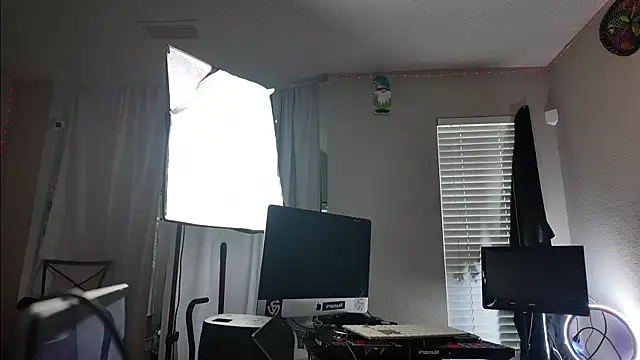 Triggerhappycj100 webcam