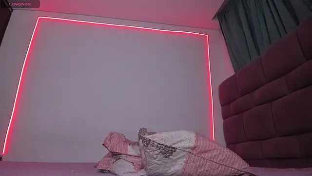 maazikeenx webcam