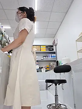 HinaLovely webcam