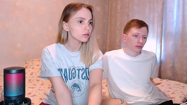 juliaanddima webcam