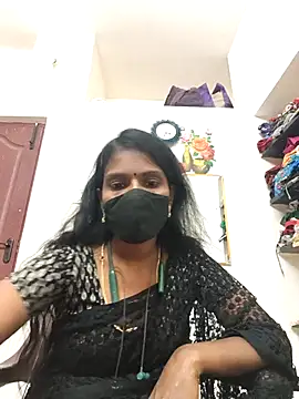 Webcam Model (Tamil_Yalini12)  is live.Free join now!