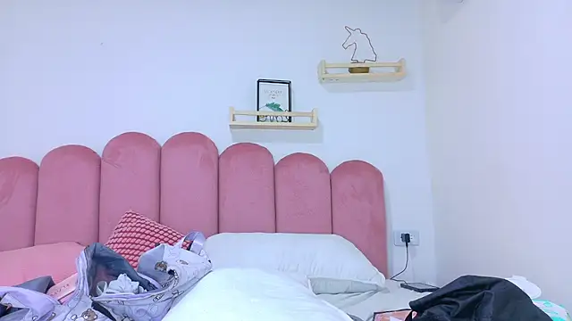 AmberStonne__ webcam