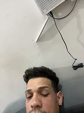 Valentino-elTuyo webcam