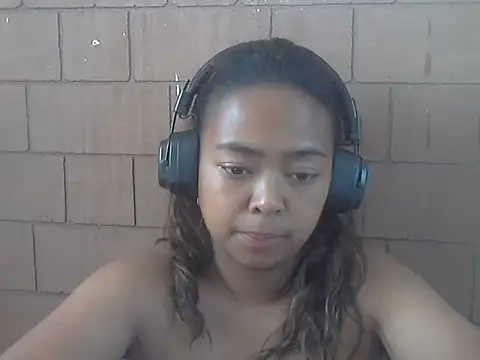 milkboobsgirl webcam