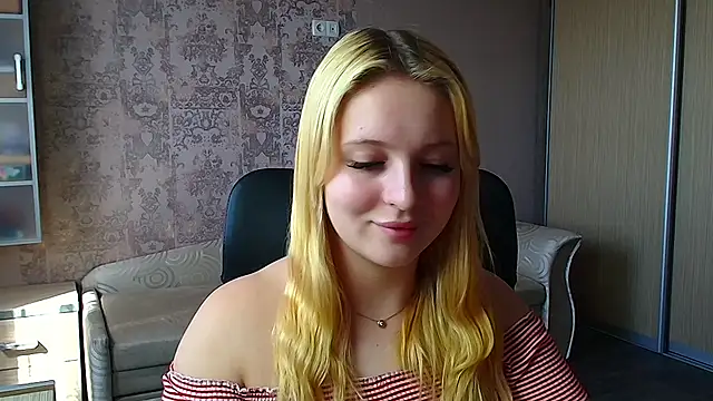 Milka_kiss_ webcam