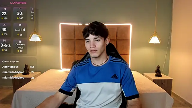 AlejooTwink webcam