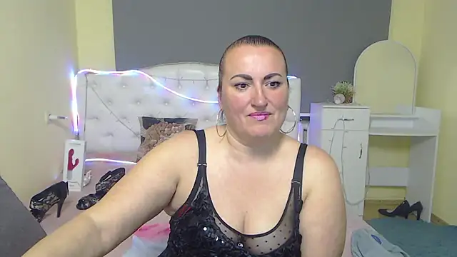 DianaMGG webcam