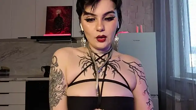 IntrigueYourDay webcam
