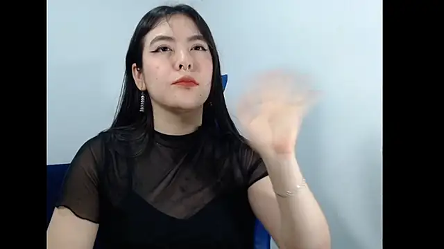 EloiseJun webcam