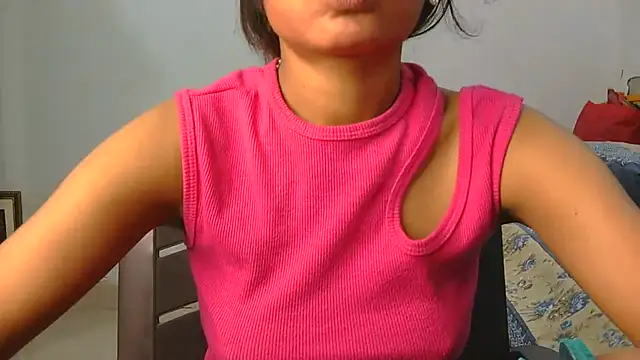 Aarti_misty71 webcam