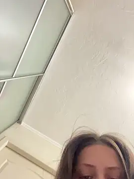 missevacrystal webcam