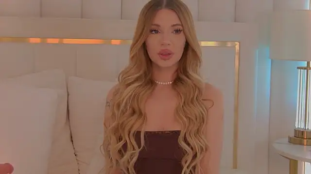 AriellaMelo webcam