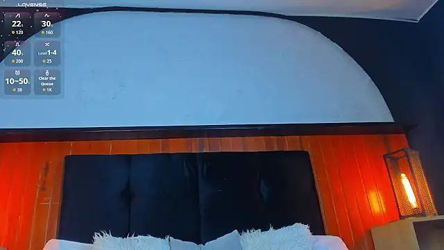 Leo_Savage_ webcam