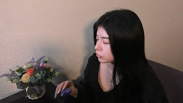 thegirlyoullcomebackto webcam
