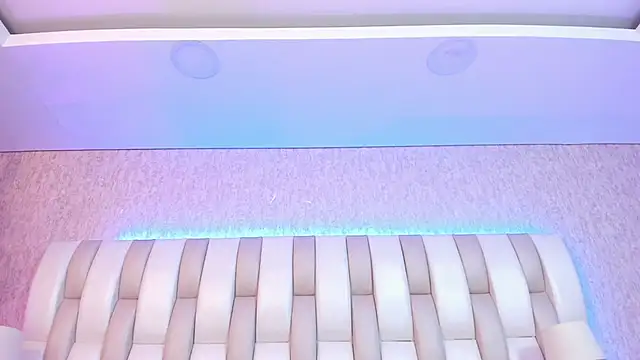 Bella__Peach webcam