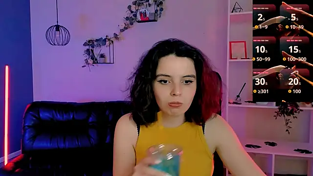 mia_mooon_ webcam