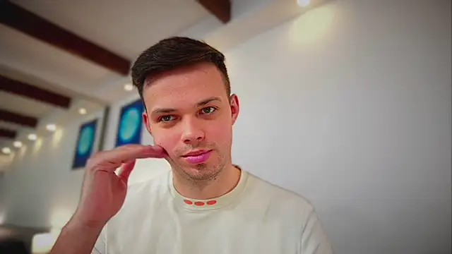 doll_boy_ob webcam