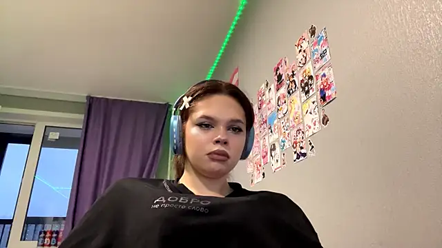 Iam_Eshly webcam