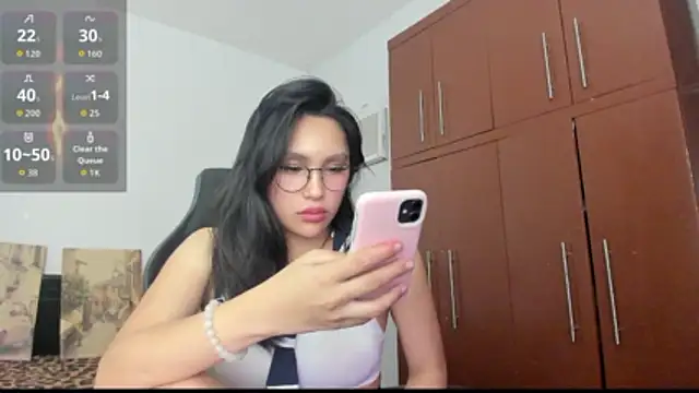 JennifersBaddie webcam