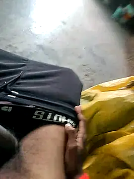 Tushu_under19_boy webcam