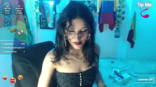 bastethott webcam