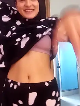 Sweet_Innocence_ webcam