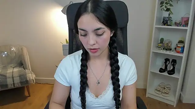 _BellaEvans_ webcam