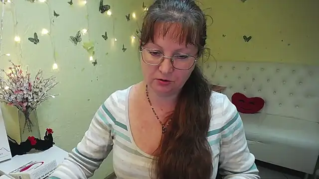 VanessaHotts webcam