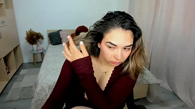 AlexaJuly webcam