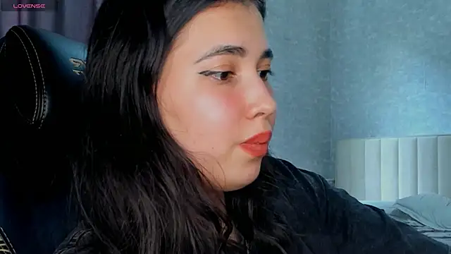 Diara_1an webcam