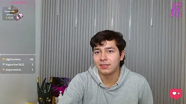 Julian_Smith21 webcam