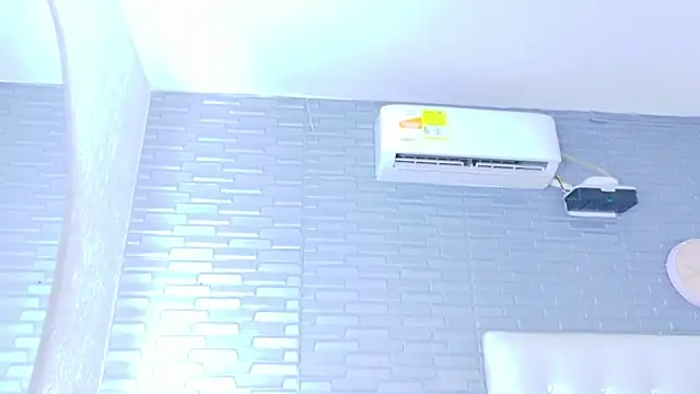 pervert_shydoll1 webcam