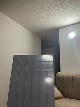 Samantha-Collinss webcam