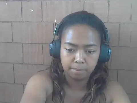 milkboobsgirl webcam