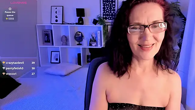 irene_marlow - Irene_Marlow's free webcam - UK Sex Cams