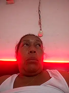 Ruby-Hot-Milf webcam