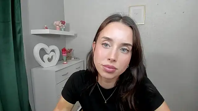 AdeleSolo webcam
