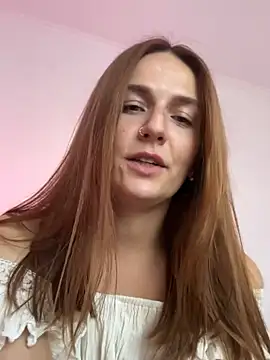BritneyHall webcam